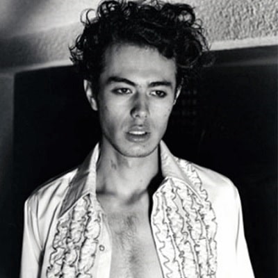 A picture of Ayako Fujitani's elder brother Kentaro Seagal.